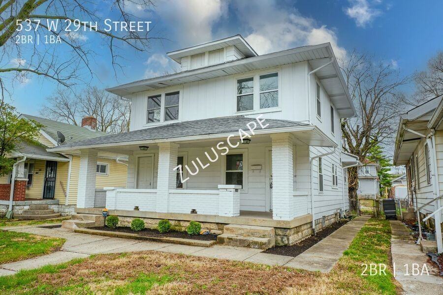 537 W 29th St - Photo 2 of 19