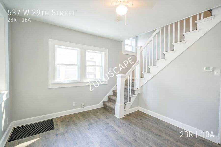 537 W 29th St - Photo 5 of 19