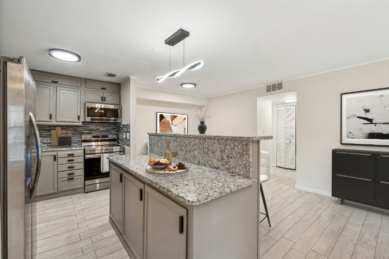 434 Mcgill Pl Ne - Photo 4 of 20