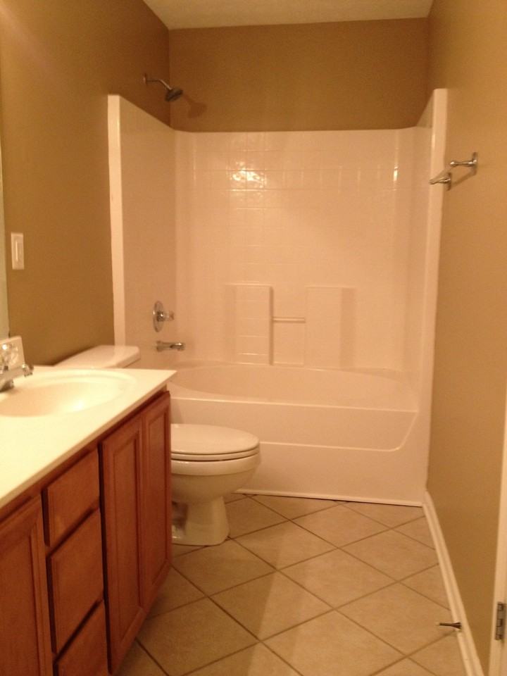 2119 Long Meadow Dr - Photo 4 of 9