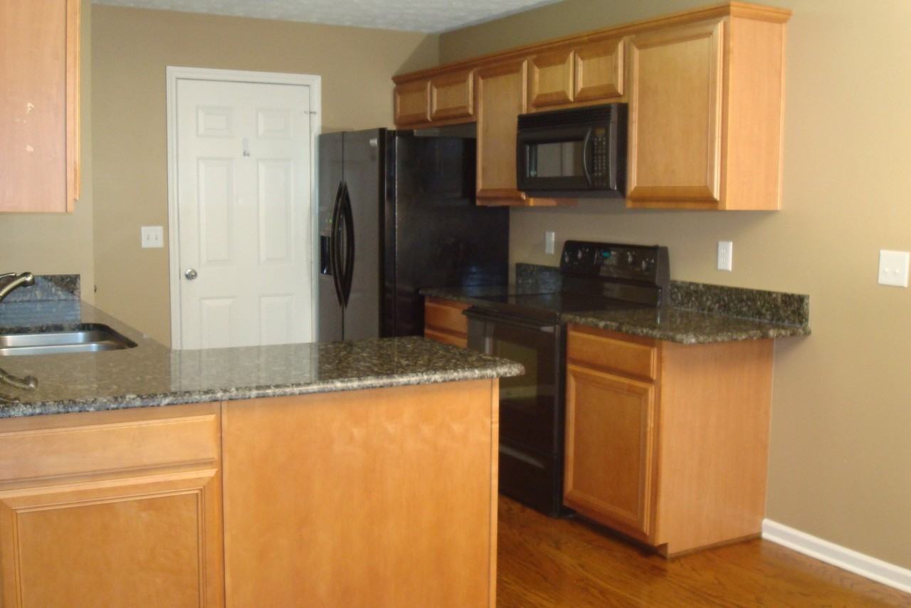 2119 Long Meadow Dr - Photo 7 of 9