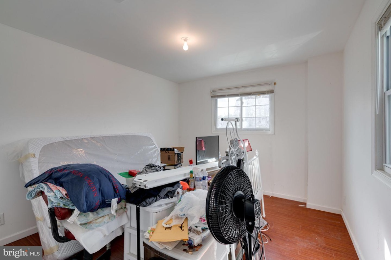 2512 Linwood Ln #2A - Photo 4 of 19