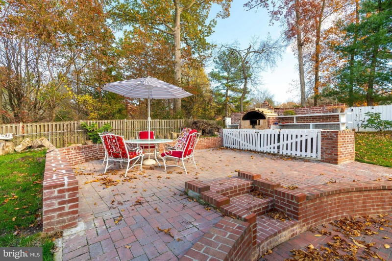 2512 Linwood Ln #2A - Photo 6 of 19