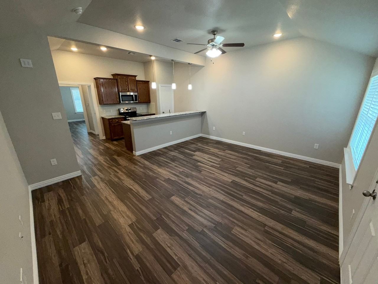 3206 Addison Way - Photo 3 of 10