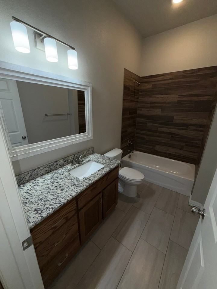 3206 Addison Way - Photo 6 of 10