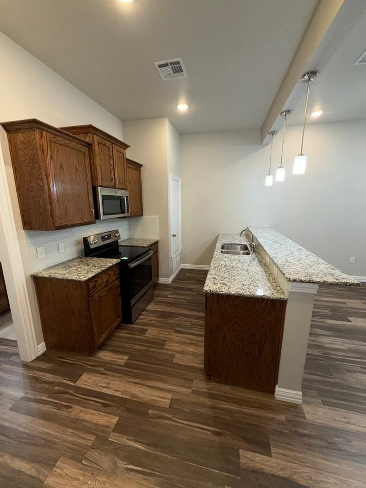 3206 Addison Way - Photo 7 of 10