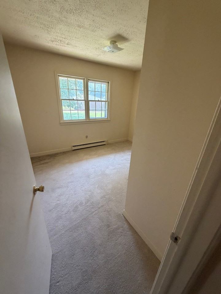 19 Forsyth St - Photo 3 of 7