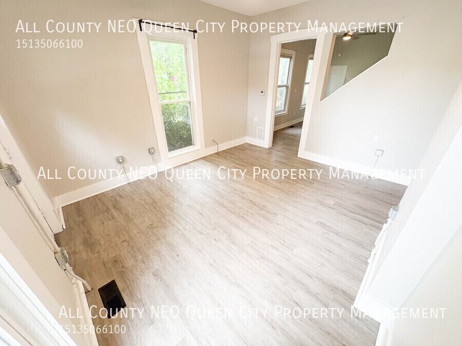 86 Vine St #86 - Photo 3 of 21