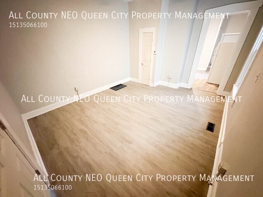 84 Vine St - Photo 5 of 14