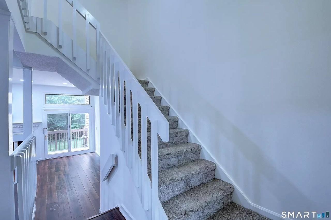 1308 Mill Pond Dr #1308 - Photo 4 of 9