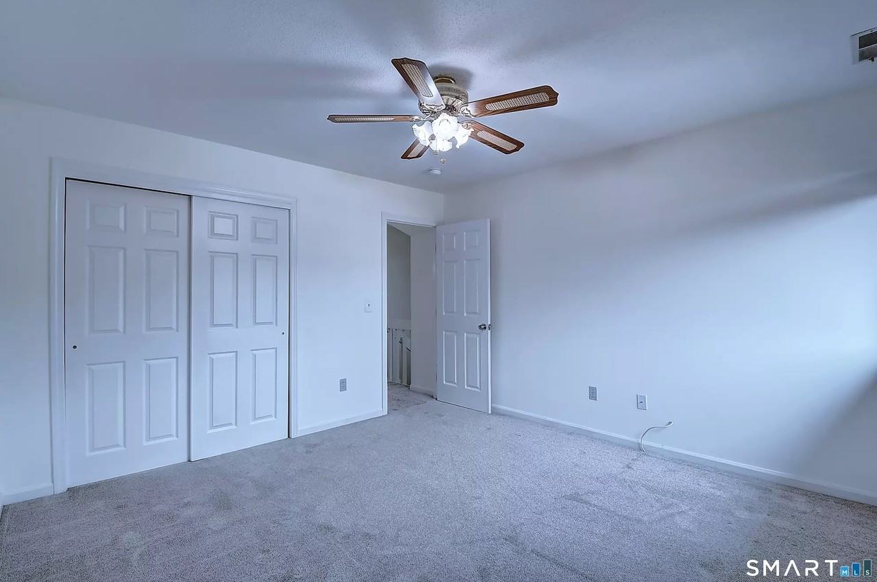 1308 Mill Pond Dr #1308 - Photo 6 of 9