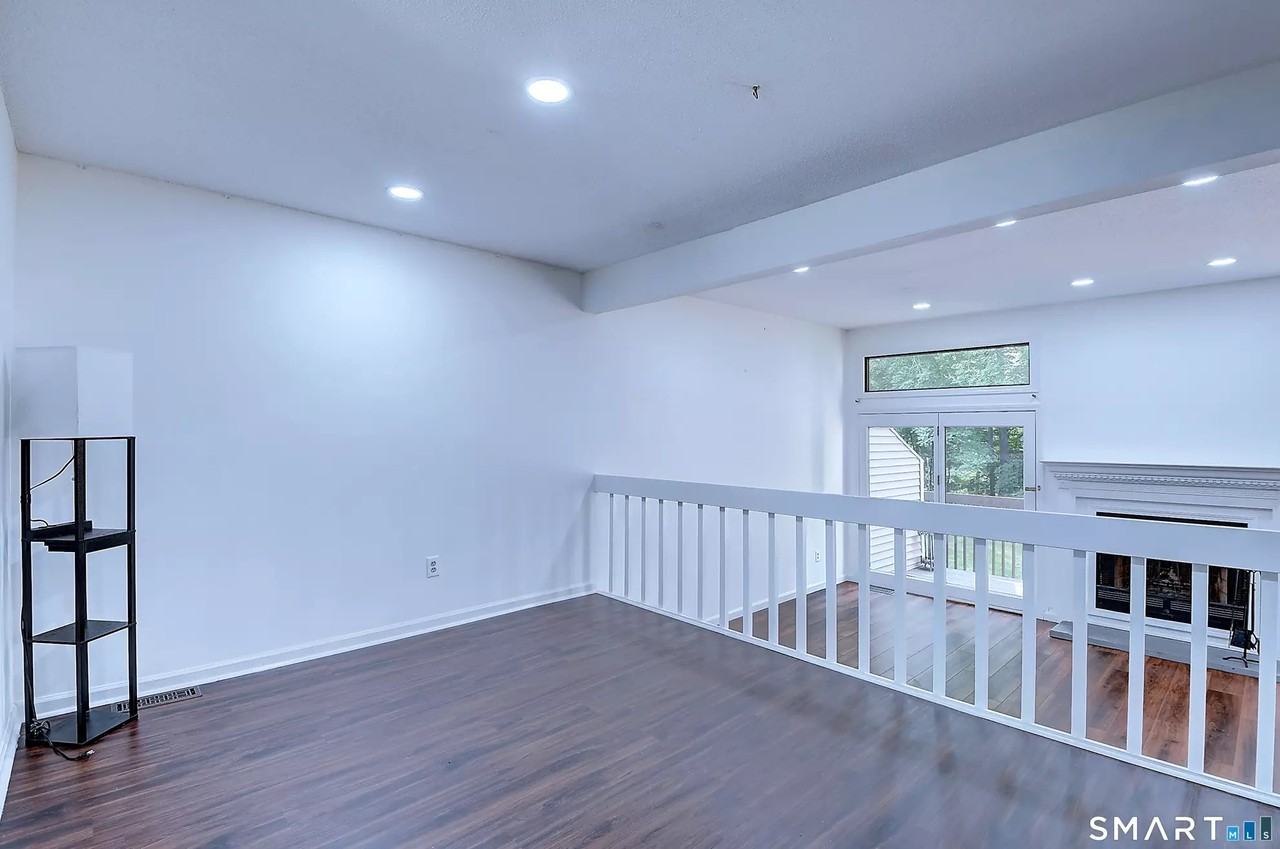 1308 Mill Pond Dr #1308 - Photo 7 of 9