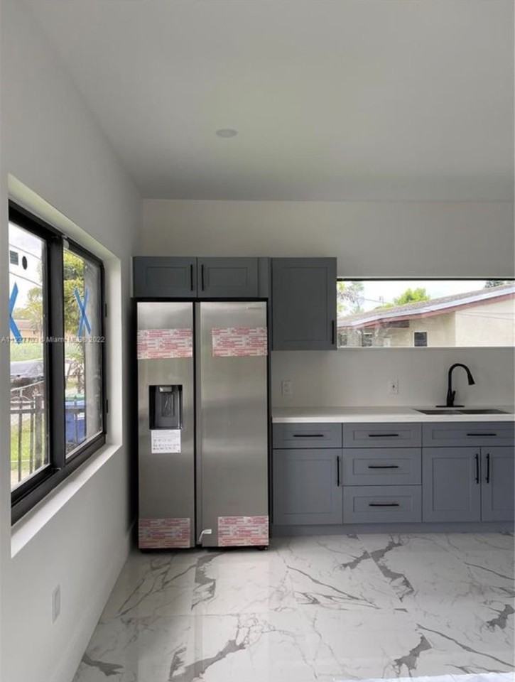 26515 Sw 139th Ave #NA - Photo 5 of 12