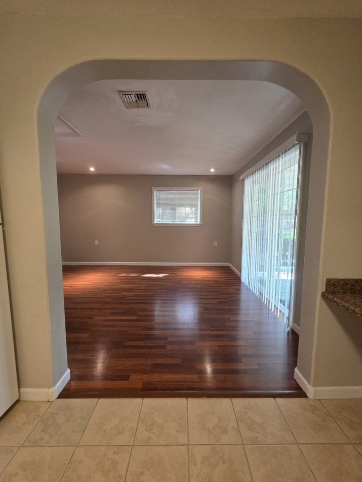 550 S 4th St #NA - Photo 6 of 16