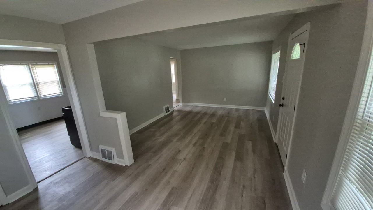 1210 Saint Richard Dr #NA - Photo 6 of 9