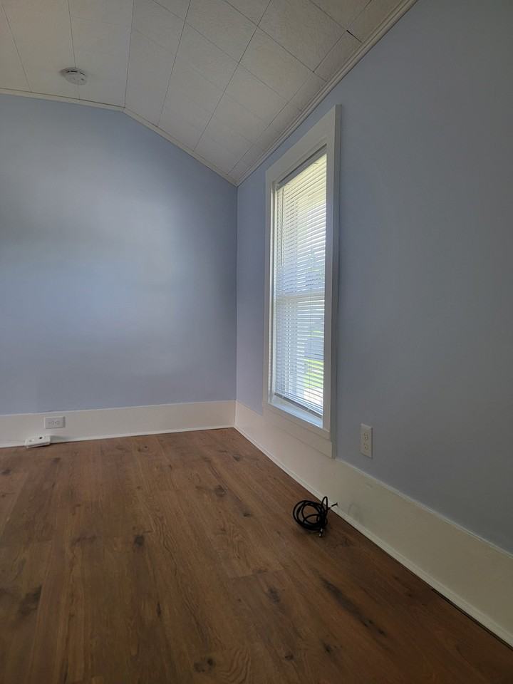 20 E Courtney St - Photo 6 of 9