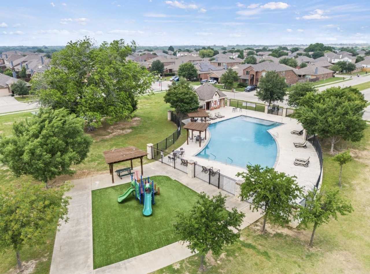 608 Crazy Horse Dr #NA - Photo 2 of 28