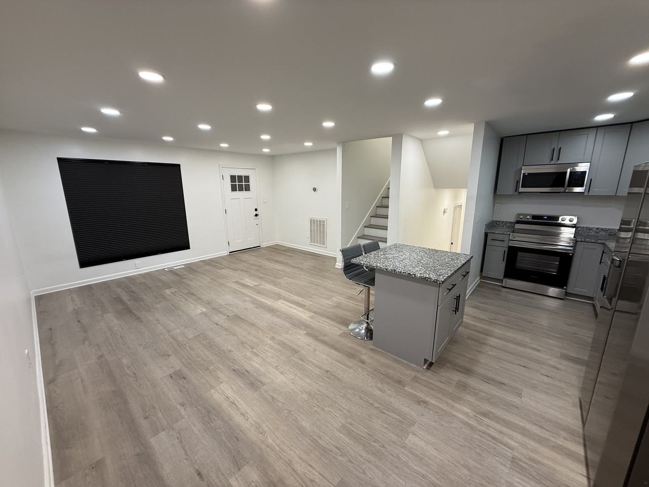 8330 Wild Fig Ln #NA - Photo 4 of 20