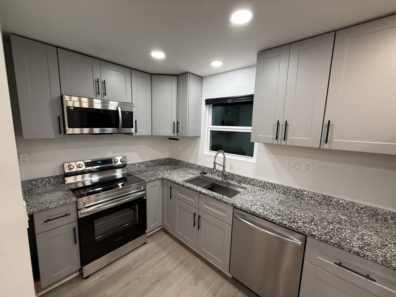 8330 Wild Fig Ln #NA - Photo 7 of 20