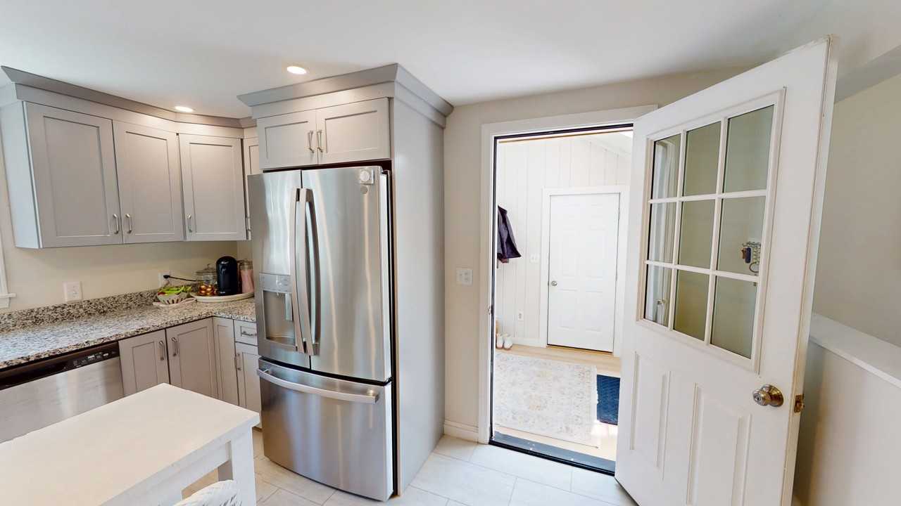 161 Wayside Rd #NA - Photo 6 of 20
