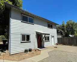 208 W Sacramento Ave #C - Photo 1 of 1
