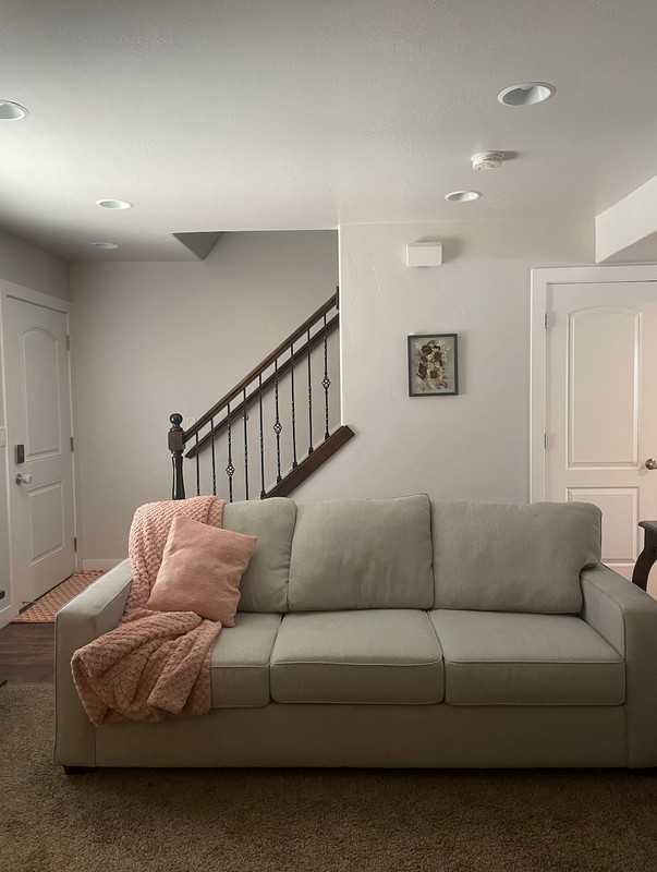 794 Crimson Ct - Photo 2 of 9