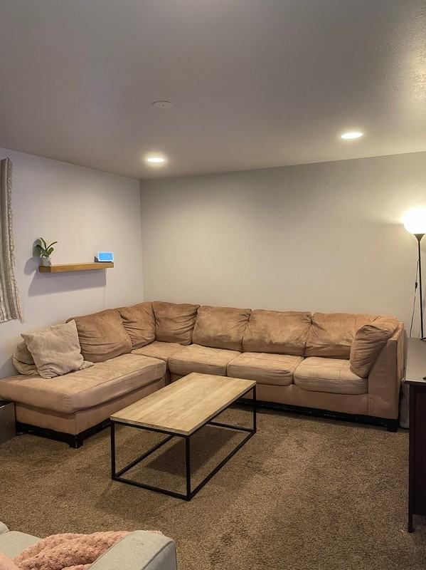 794 Crimson Ct - Photo 3 of 9