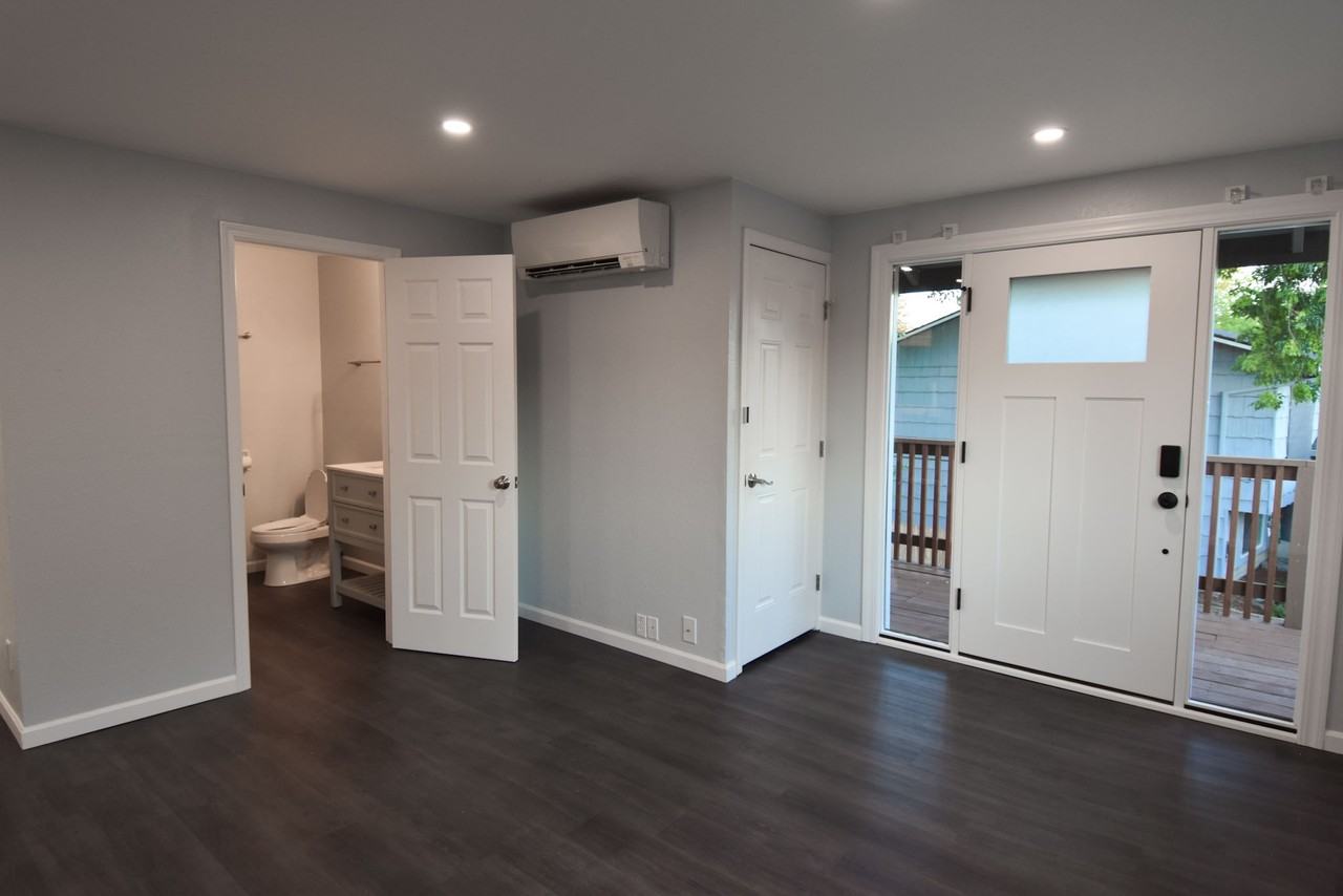10170 Sw Winter Ln #ADU - Photo 2 of 20