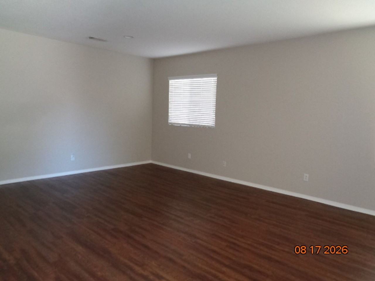 2739 Garnet Ln - Photo 2 of 26