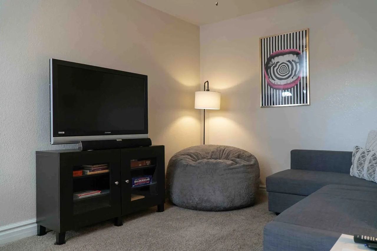 1739 E Granada Rd #2 - Photo 5 of 16