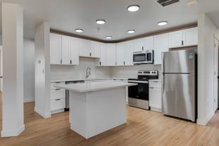 404 E 5600 S #212B - Photo 1 of 1