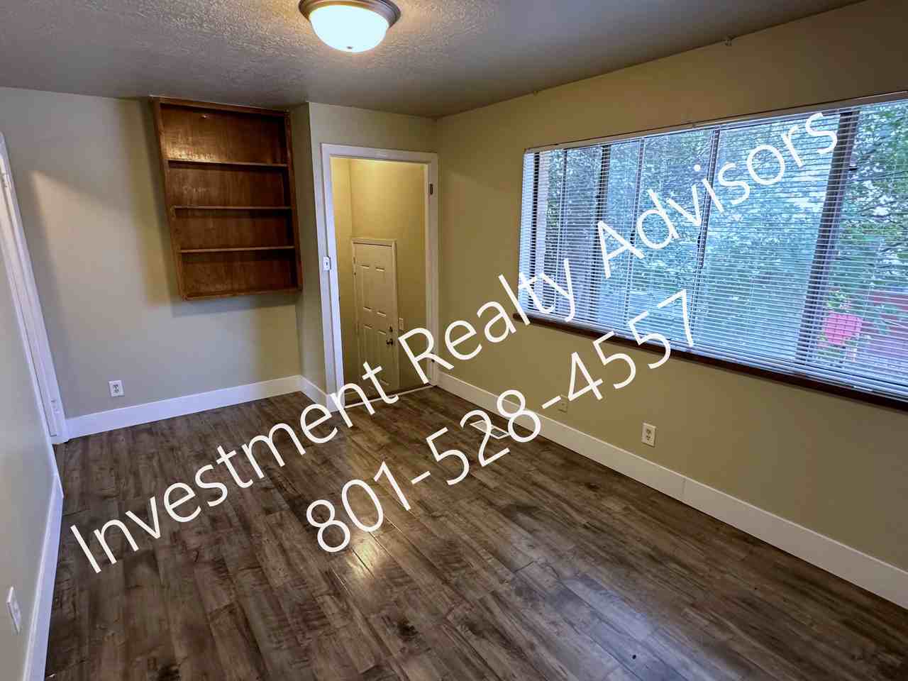 384 N 500 E - Photo 3 of 20
