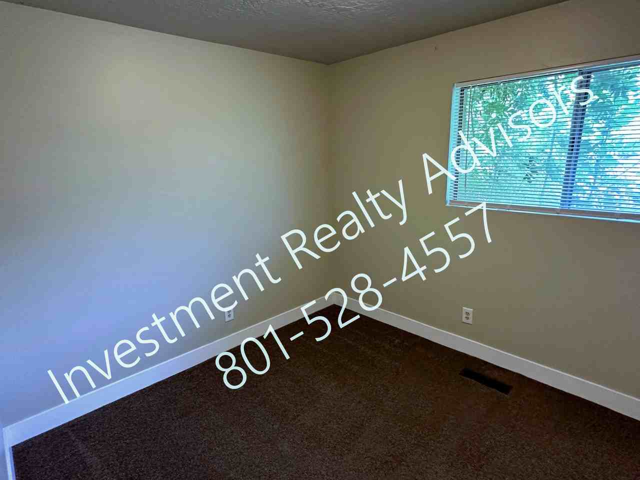 384 N 500 E - Photo 6 of 20