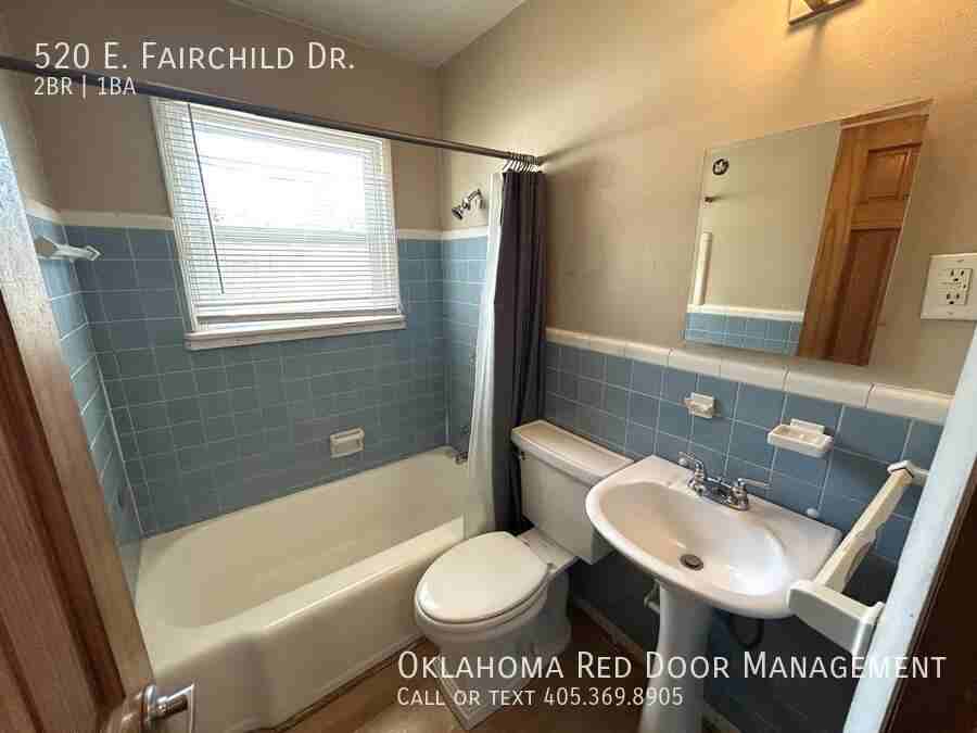 520 E Fairchild Dr - Photo 6 of 13