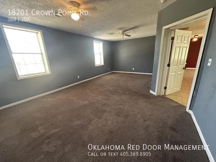 18201 Crown Point Rd - Photo 2 of 23
