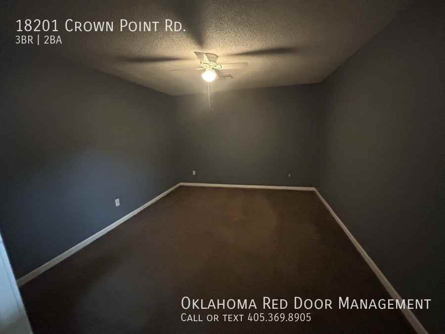 18201 Crown Point Rd - Photo 7 of 23