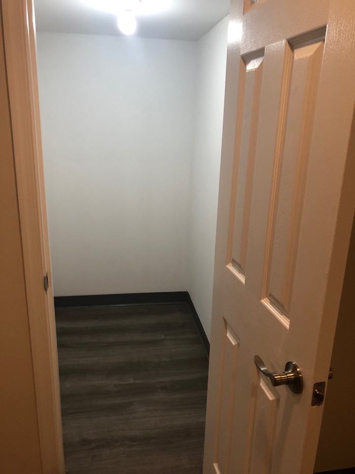 11608 Hickory Dr - Photo 6 of 14