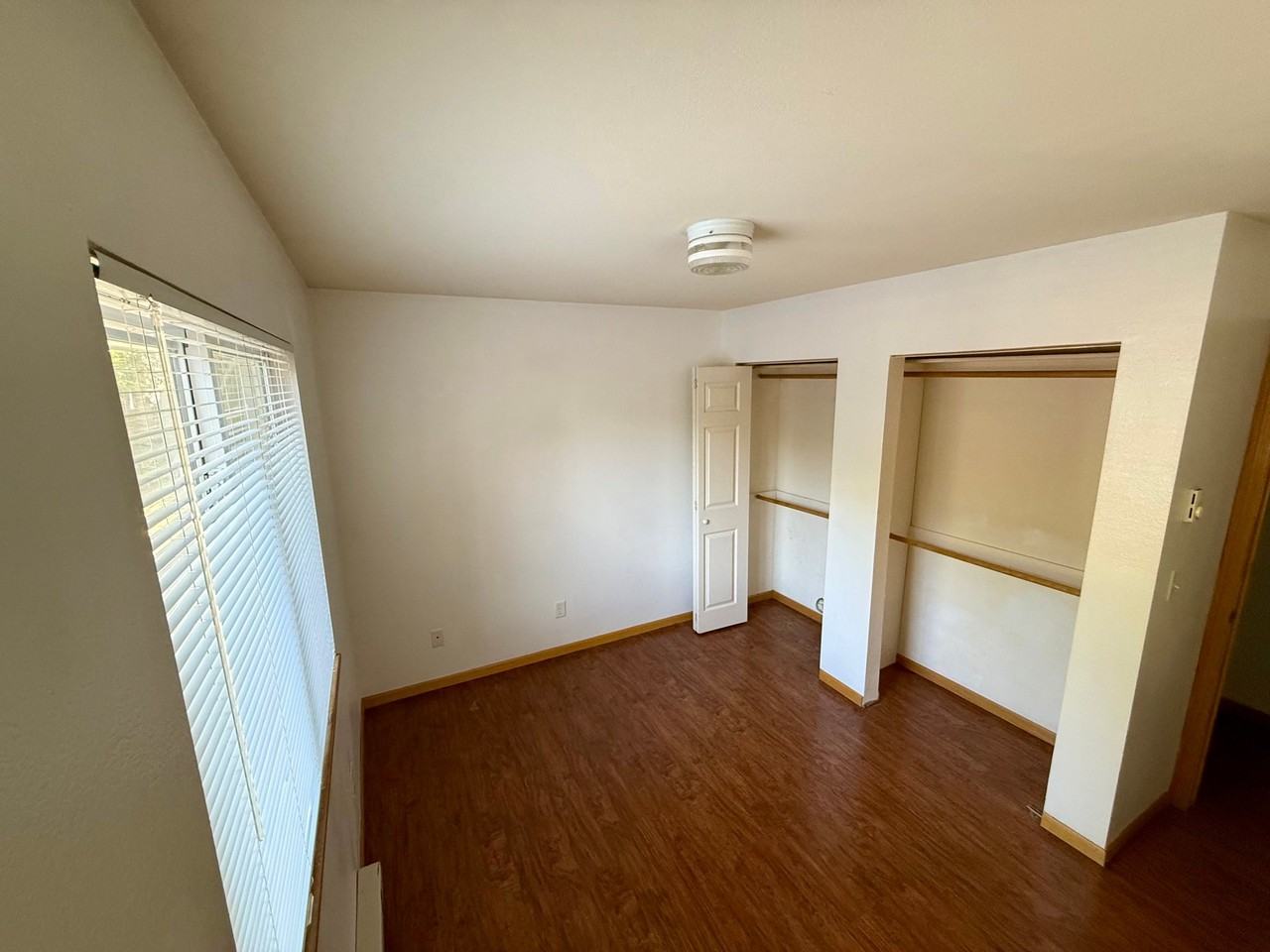 223 W Myrtle St #A - Photo 7 of 11