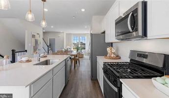featured image of 45 Northside Ct