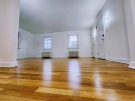 featured image of 726 Chenango St #1S