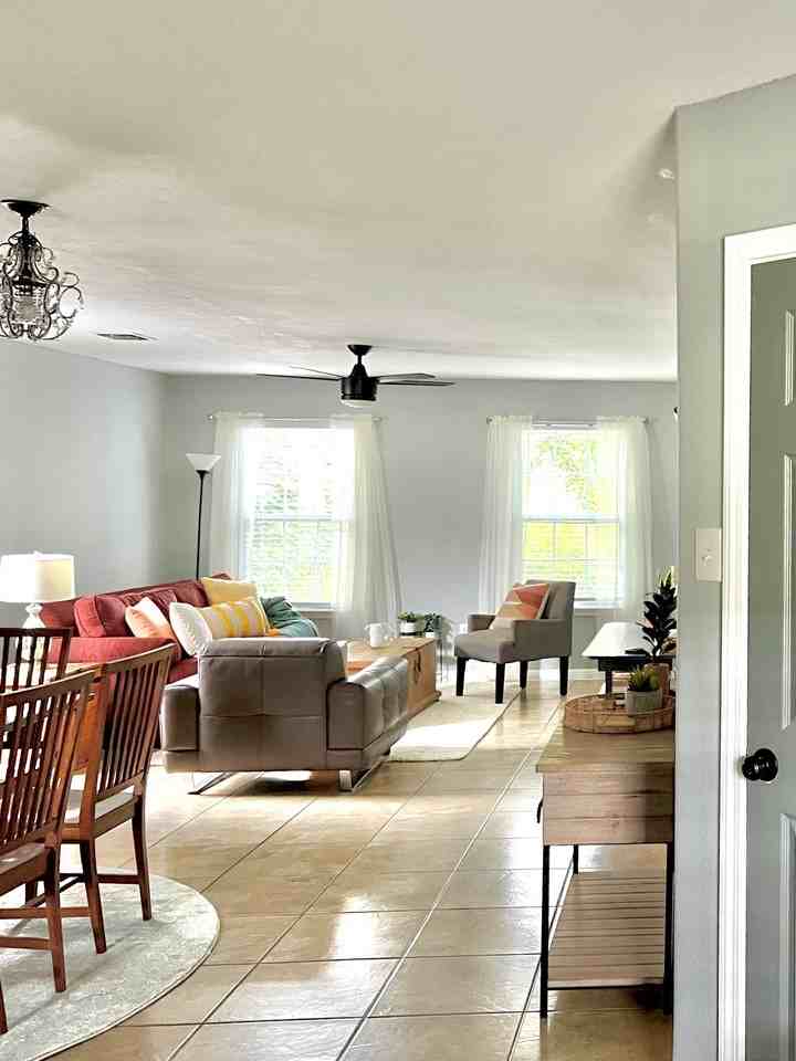 307 Claremont Ave - Photo 3 of 15