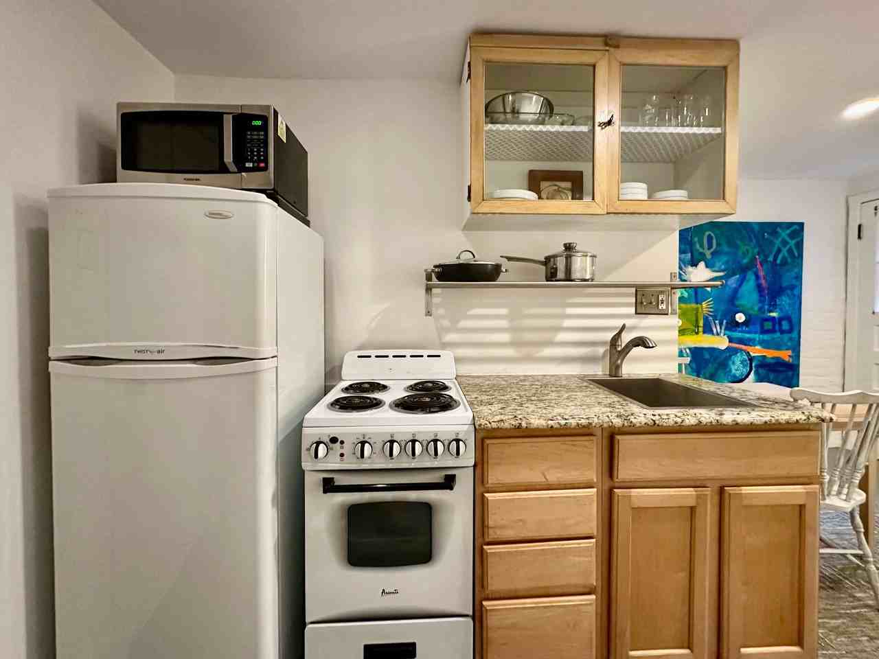 805 C St Ne #BS - Photo 4 of 15