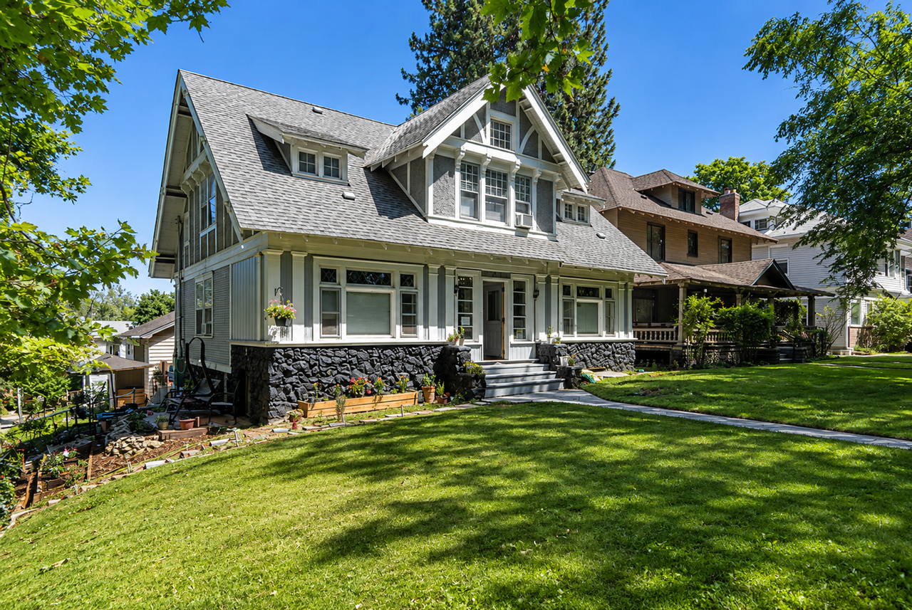 1828 West 9th - Photo 4 of 22