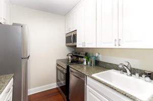 featured image of 1700 Civic Center Dr