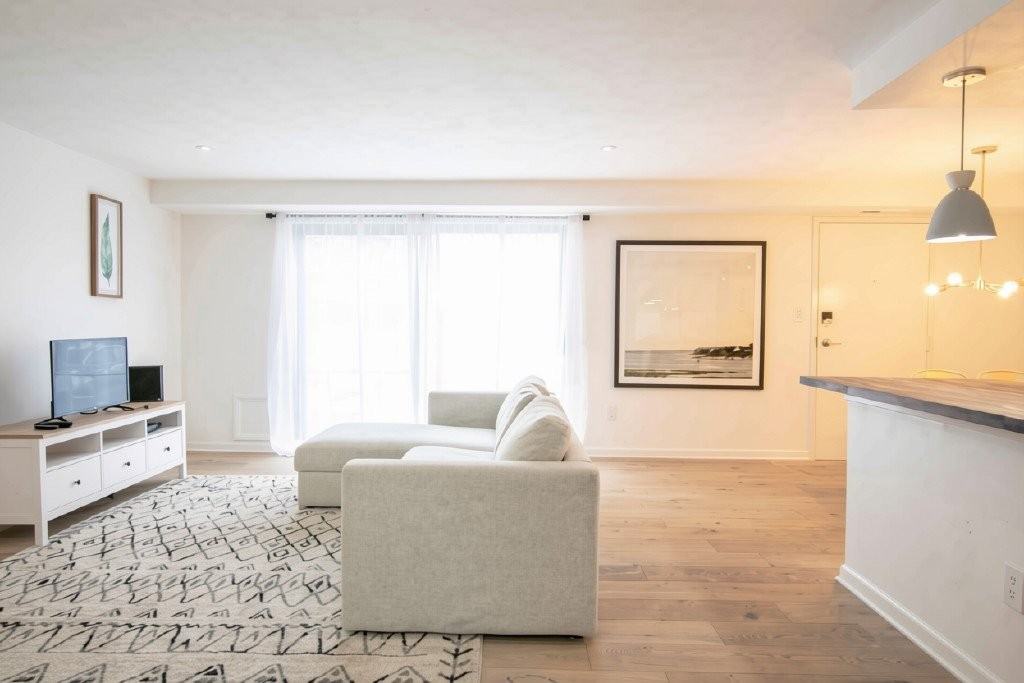1321 I St Ne - Photo 7 of 20