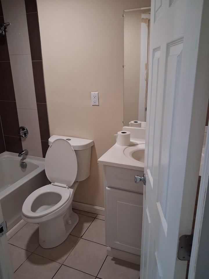 158 Prichard St #6