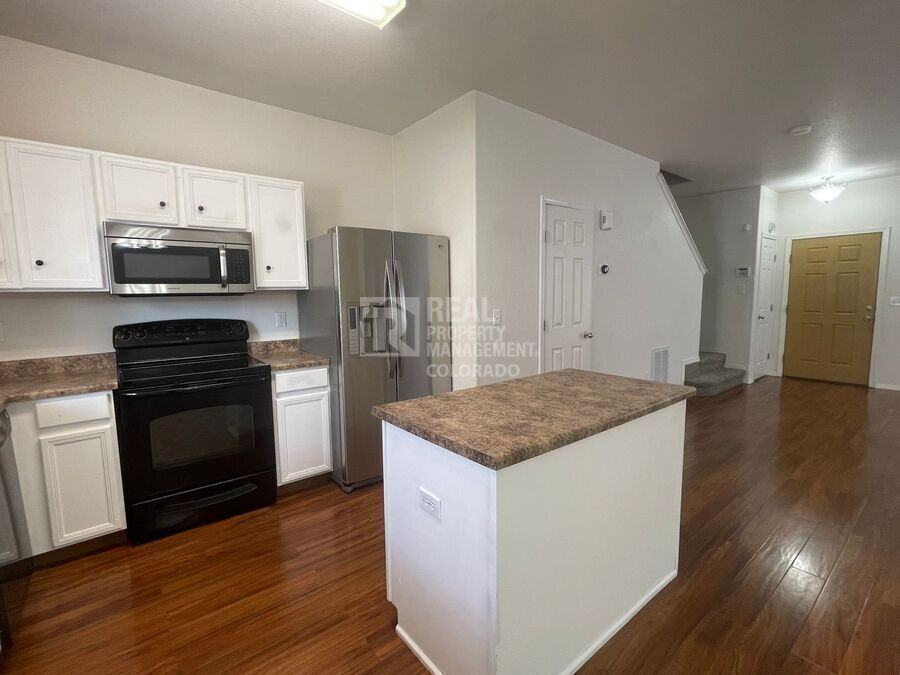10557 Wells Pt - Photo 4 of 19