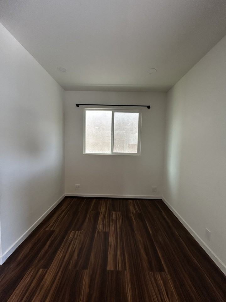 3287 Luna Ave #3289A - Photo 6 of 10
