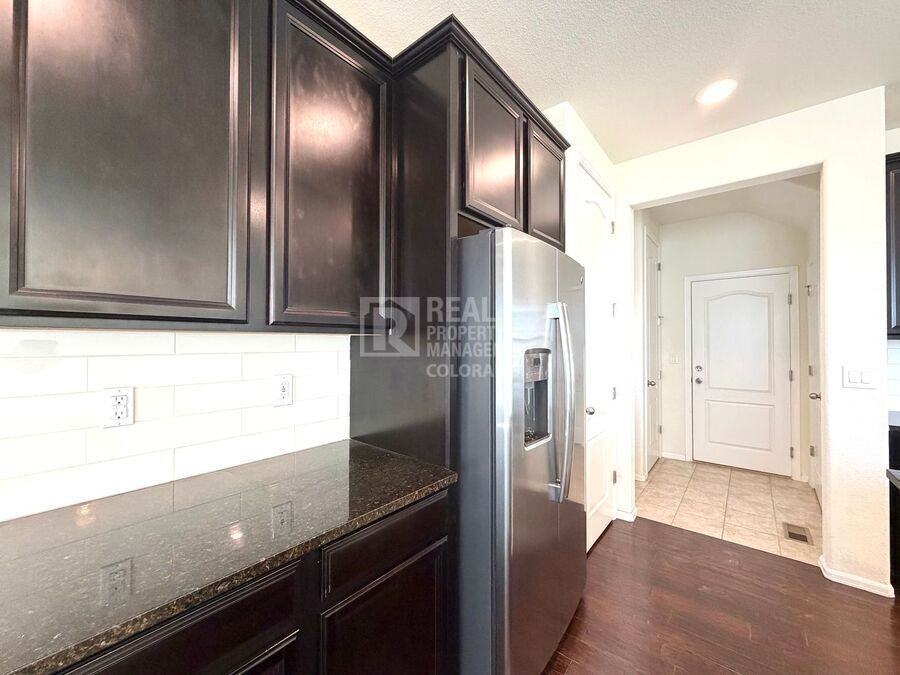 15098 Chicago St - Photo 6 of 20