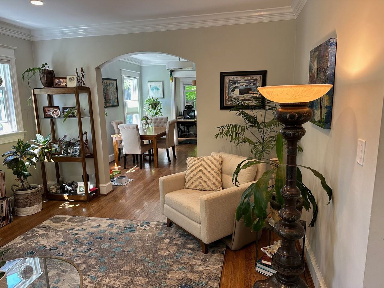 1439 Taylor St Nw - Photo 5 of 20
